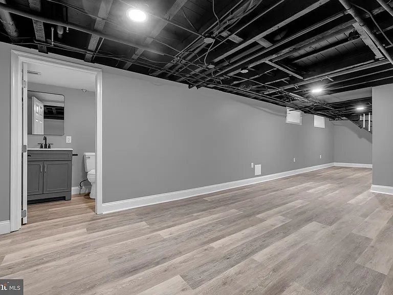 1725 Hollins St #1 — Photo 8