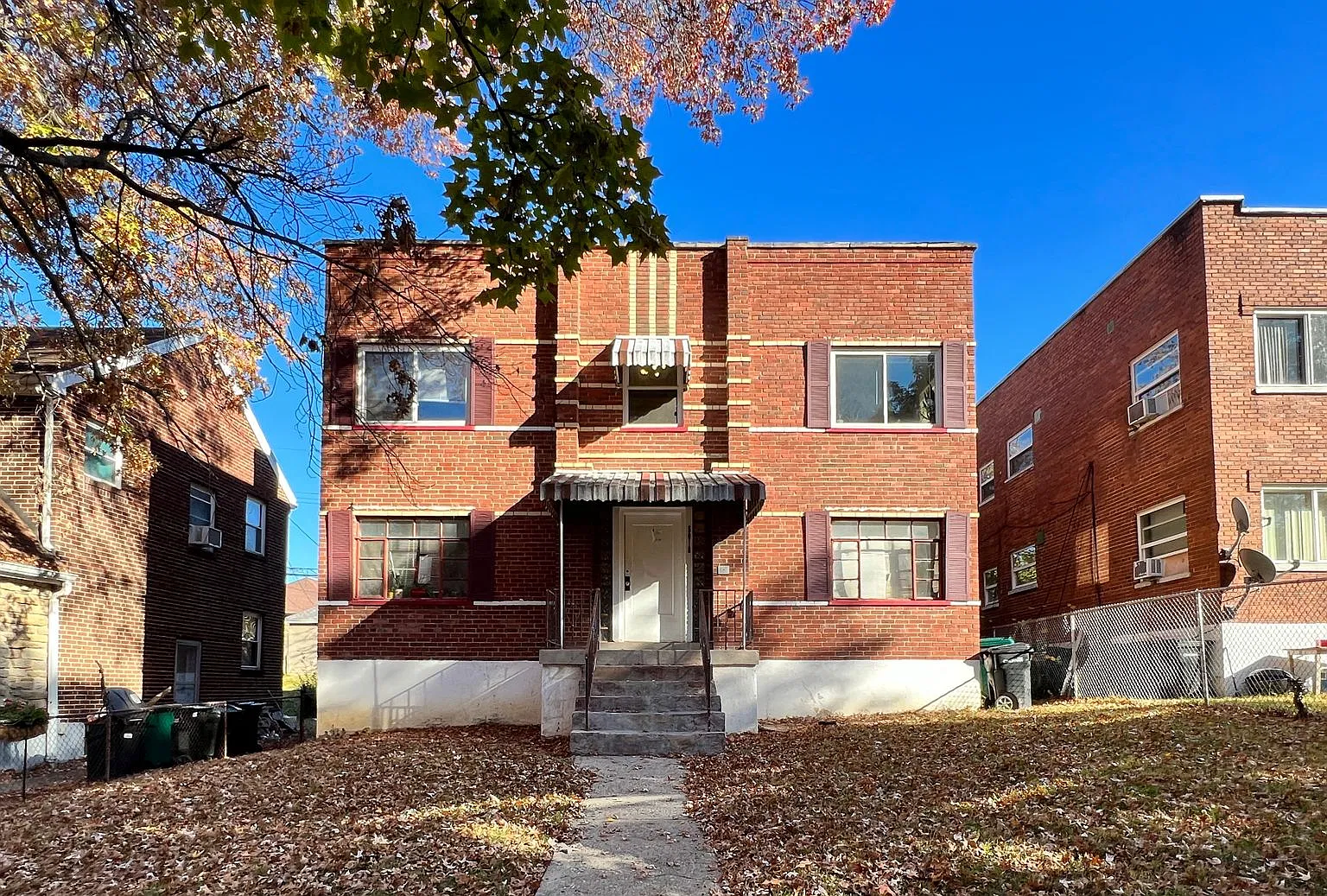 5018 Lillian Ave — Photo 1