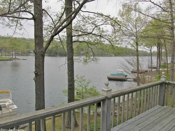 3 Winnebago Dr, Cherokee Village, AR 72529