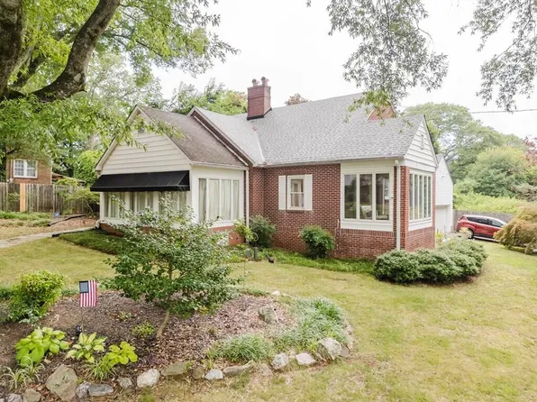 600 Wilkins St, Dalton, GA 30720