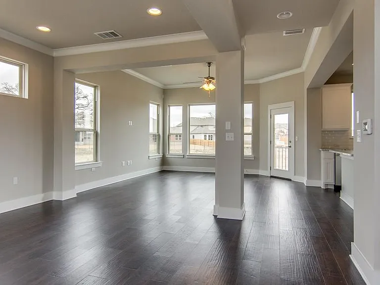 9503 McKnight Loop — Photo 6