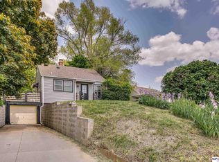 1001 Bert Murphy Blvd, Bellevue, NE 68005