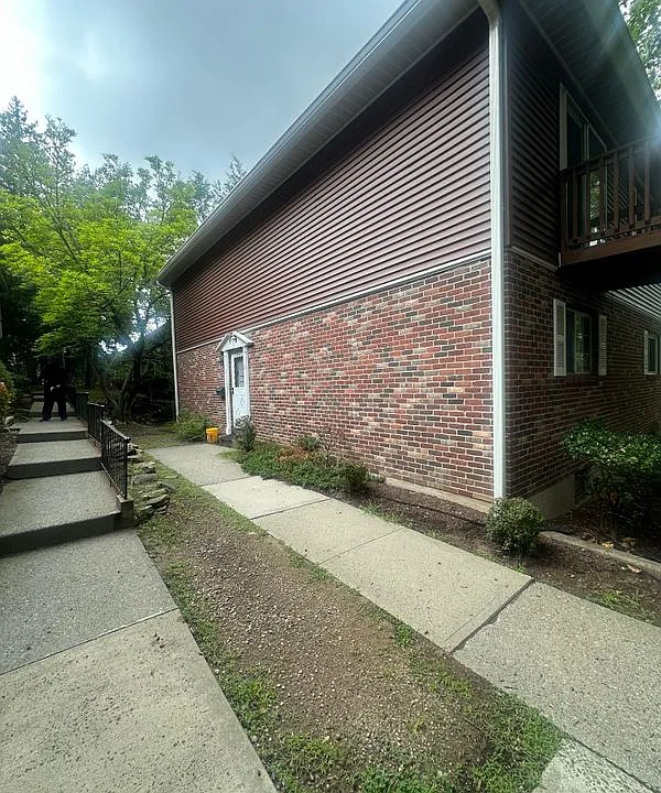 225 Edgemoor Rd #A
