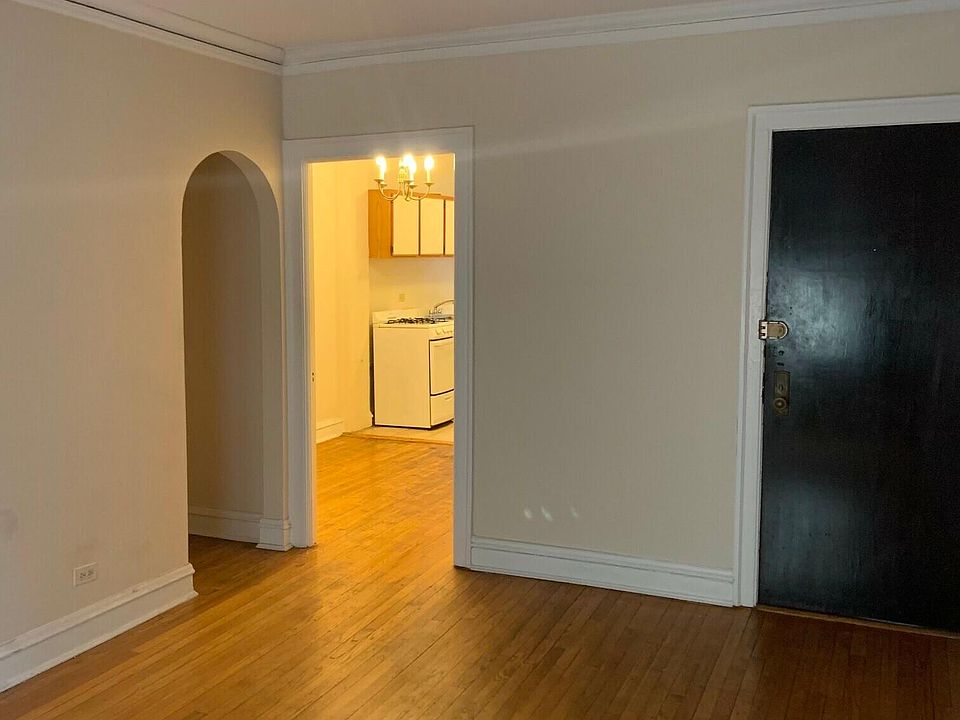 1st image of 1604 W Sunnyside Ave #1F