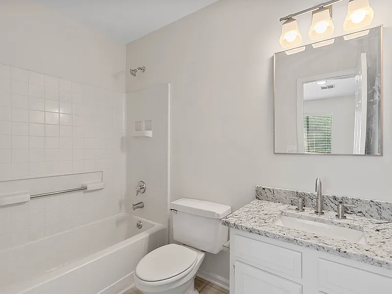 4091 N Course Dr — Photo 17