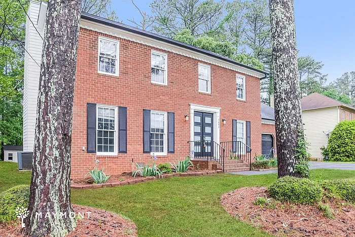 3693 Belmont Abbey Dr — Photo 4
