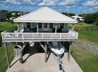 165 Tropical Ln, Grand Isle, LA 70358