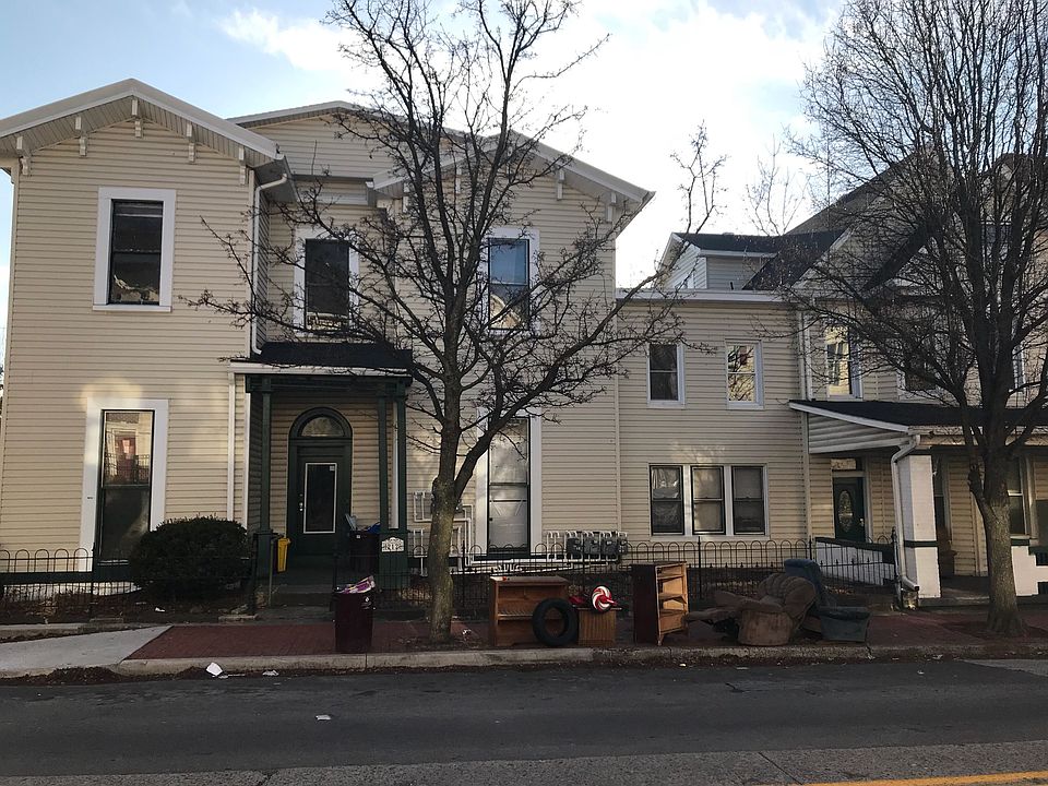 2nd image of 212 Decatur St APT 1