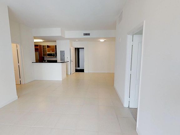 5th image of 410 Evernia St APT 718