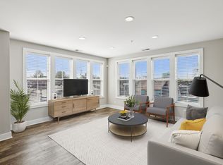 1077 E Trinity Ln APT 201, Nashville, TN 37216