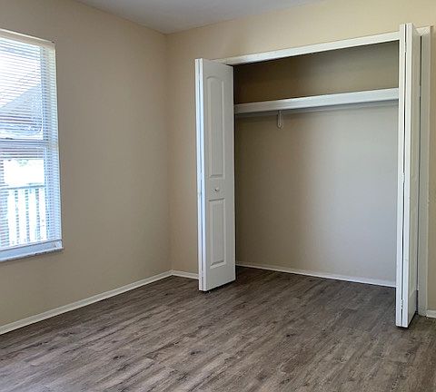 2nd image of 3325 SE 15th Pl