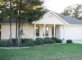 3014 Parker Dr, Georgetown, TX 78628