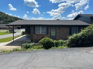 154 Franklin Dr UNIT 2, Blountville, TN 37617