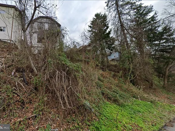 1317 Nobles Ln, Pittsburgh, PA 15210