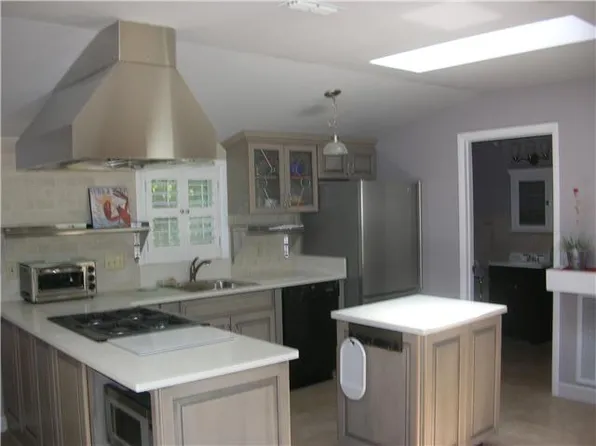 5909 Robert E Lee Dr, Nashville, TN 37215