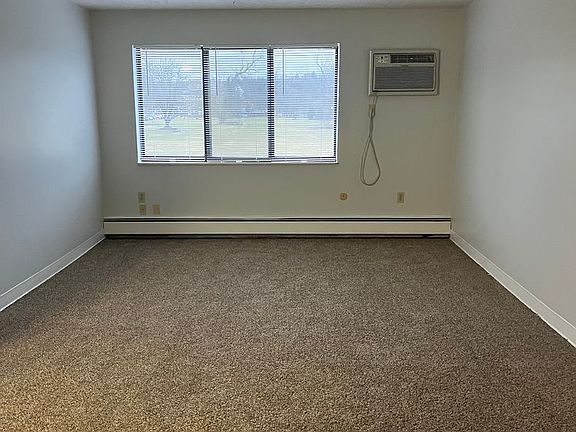 2nd image of 275-335 Sterling Ave #B206