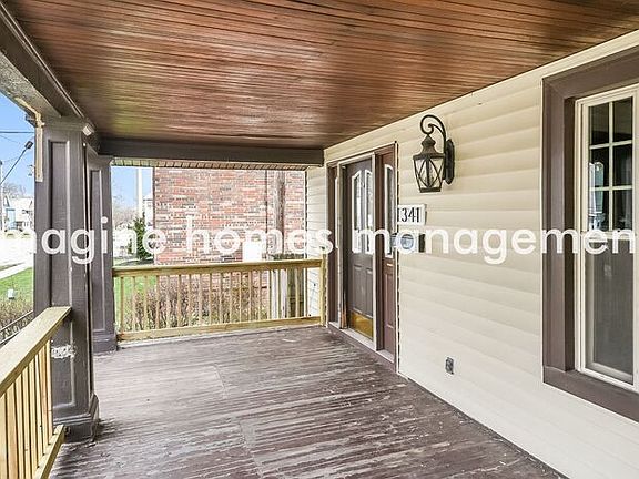 4th image of 1341 Bonnieview Ave