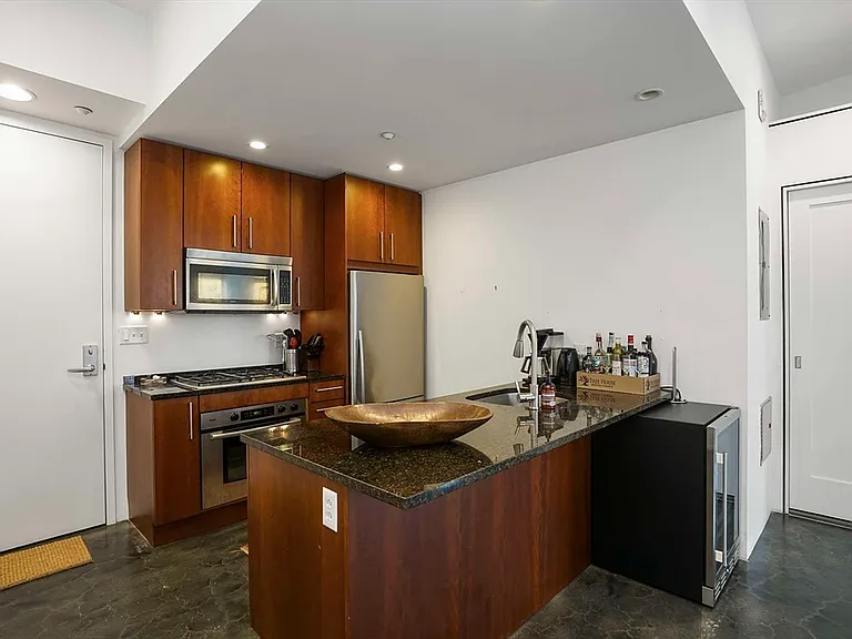 40 Fay St #A-206 — Photo 4