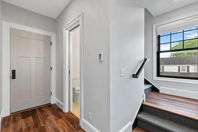 "Somerset" - 2BR / 2 & 1/2 BA @ 96 East Ave