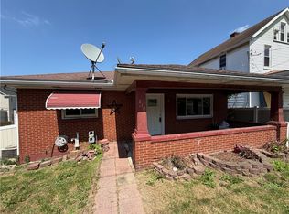 218 Meadow Ave, Charleroi, PA 15022