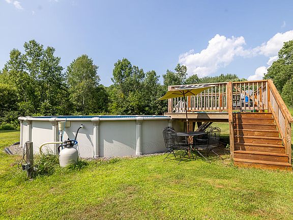 4th image of 3190 Middle Road