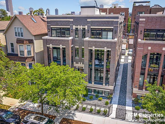 5th image of 3341 N Kenmore Ave #2