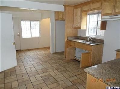 3rd image of 5115 S Gramercy Pl