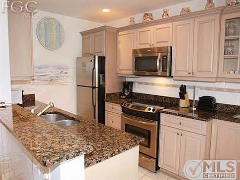 4th image of 805 E Gulf Dr #H4
