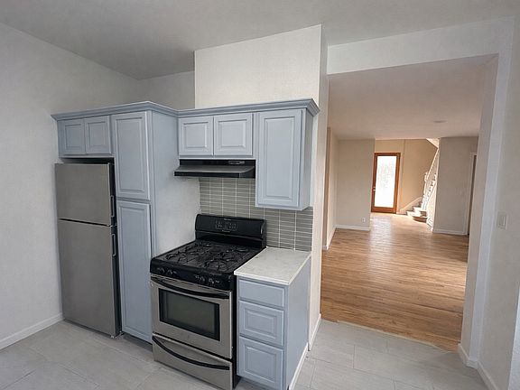 3rd image of 719 N Wahsatch Ave