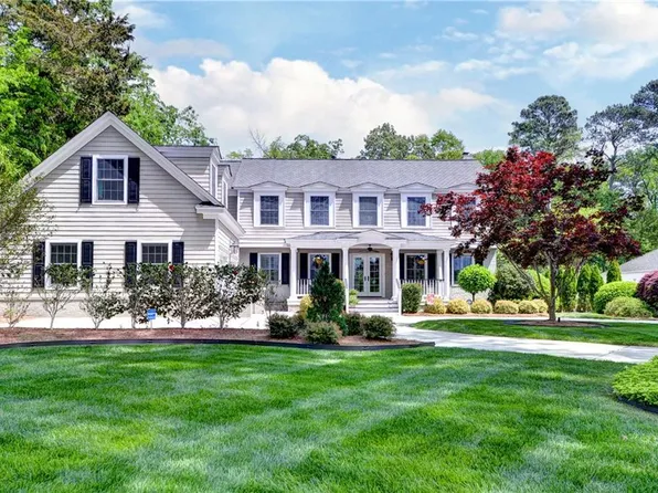 106 Riverside Dr, Newport News, VA 23606