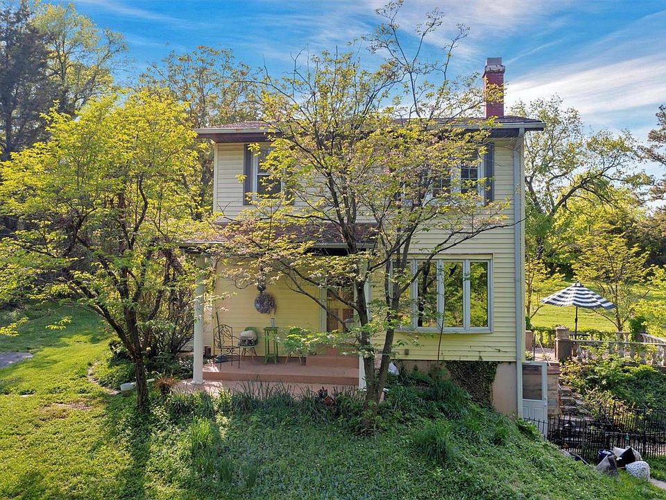 1st image of 1389 Harper Ln
