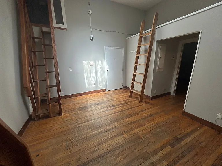 361 E Clayton St Residential Complex — Photo 10