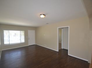 11146 Valerio St, Sun Valley, CA 91352