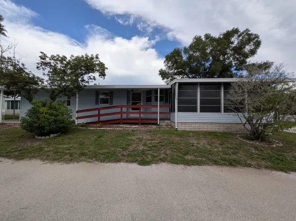 807 Choo Choo Ln #807F, Valrico, FL 33594