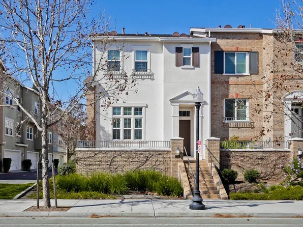 562 Saco Ter, Sunnyvale, CA 94089