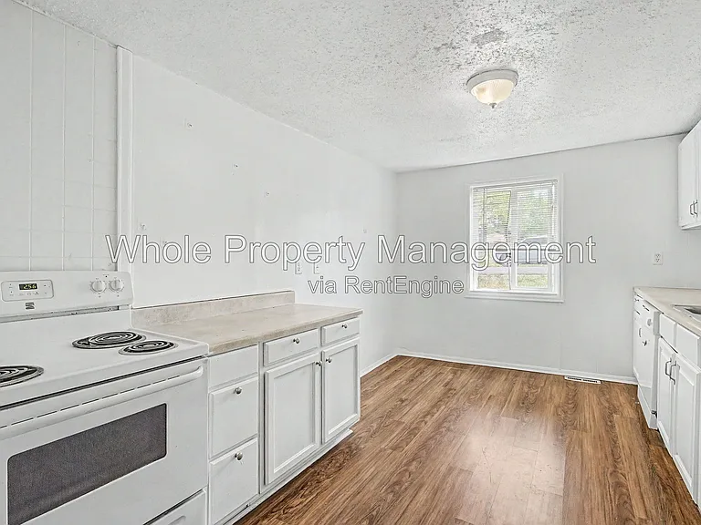 5605 W 17th Ave — Photo 9