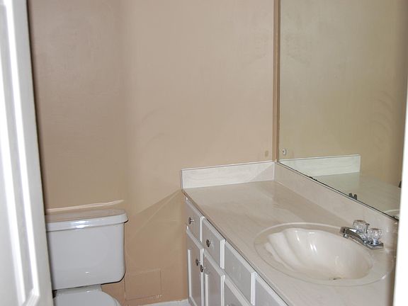 4th image of 4498 Hickory Branch Dr