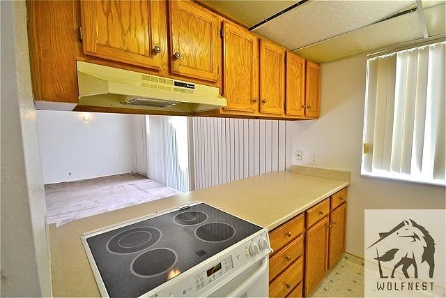 1st image of 4860 S Highland Cir APT 3
