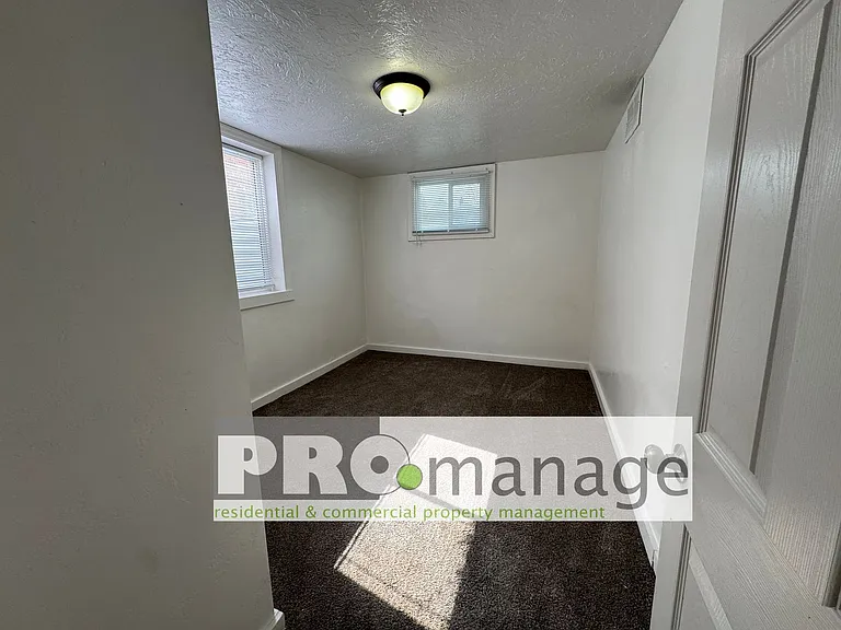 690 I St. — Photo 7