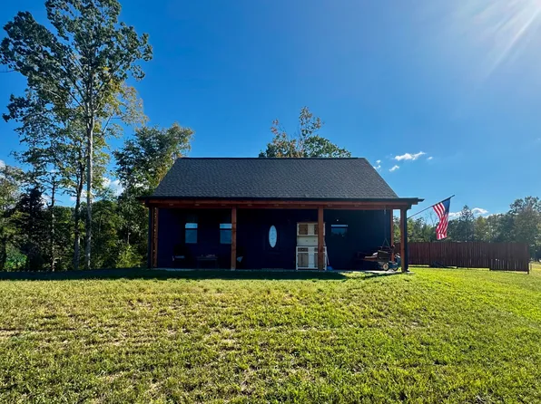 100 Brownstone Ridge Rd, Mount Nebo, WV 26679