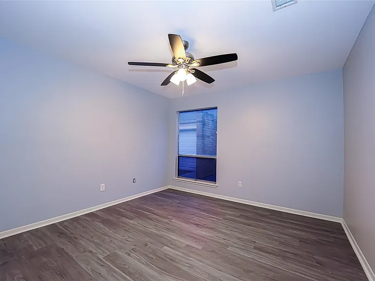 2306 Wallingford Dr — Photo 29