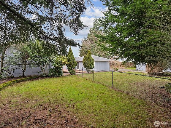 5th image of 10219 Barnes Lane S