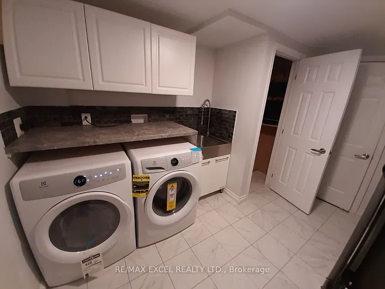 276 Degraaf Cres — Photo 10
