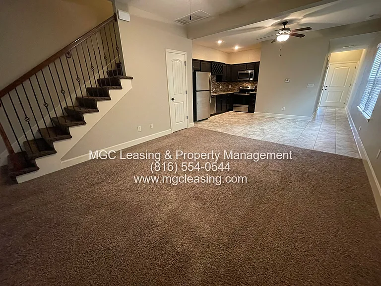 2216 SW Suncatcher Rd — Photo 6