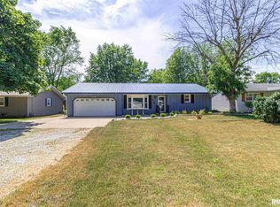 713 S Prairie Ln, Manito, IL 61546