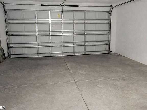 3rd image of 2600 NW 4th Ave