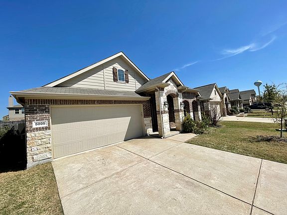 2nd image of 5005 McClellan Dr
