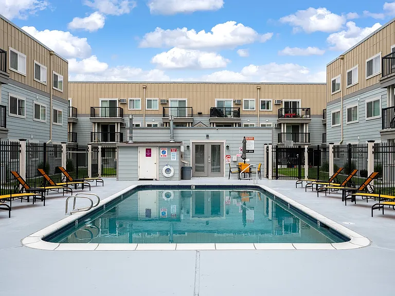 Sunset Apartments | Outdoor Seasonal Pool