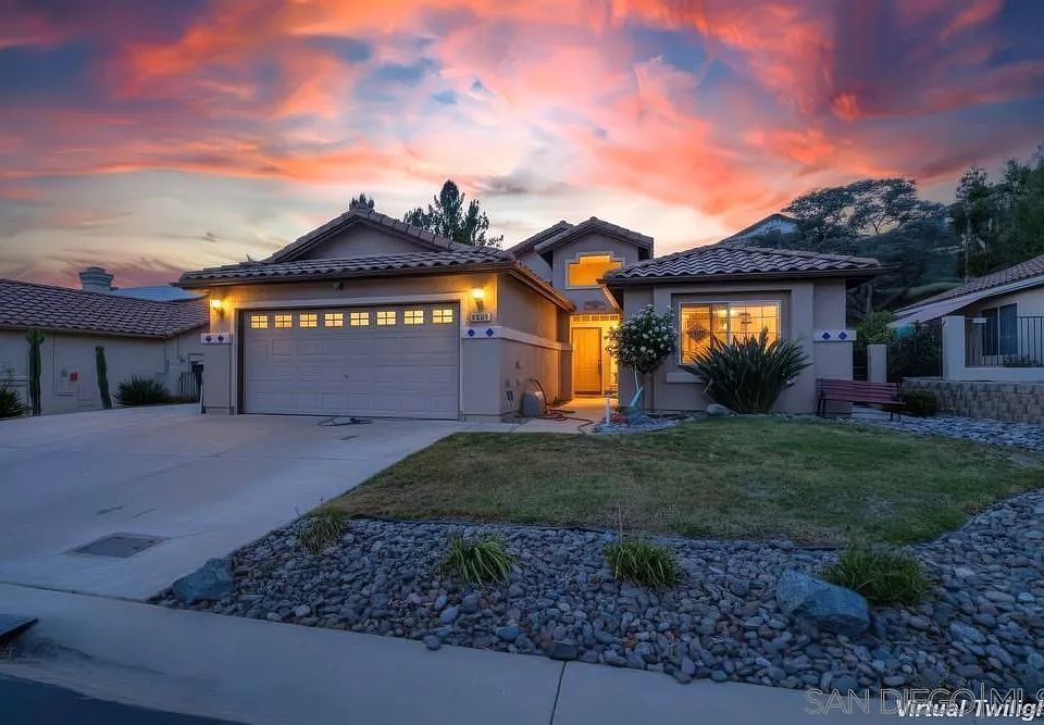 1st image of 2081 Larkspur Dr