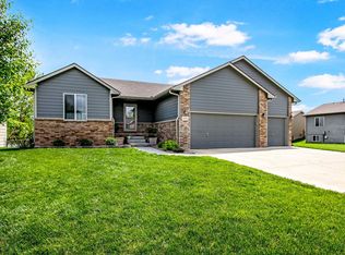 11611 W Wilkinson St, Maize, KS 67101